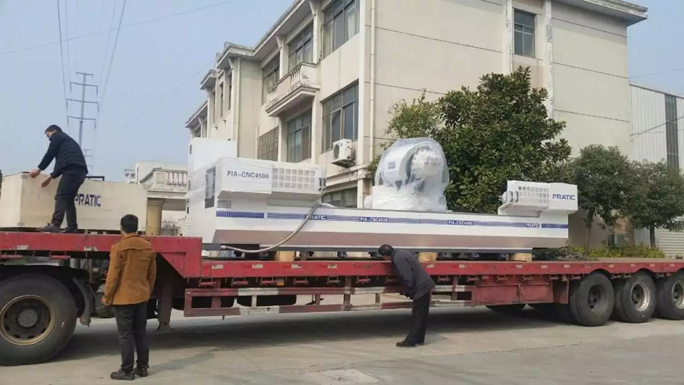 首台4米5行程加工中心到厂安装调试