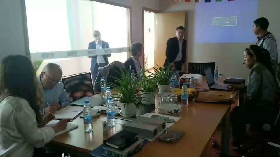 瑞士SWIIEB公司一行4人来我司拜访